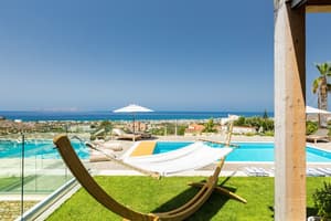 thumbnail: Outdoor pool
