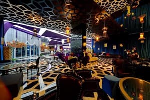 thumbnail: Nightclub