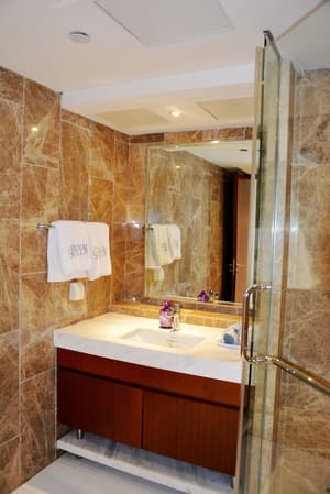 thumbnail: Bathroom