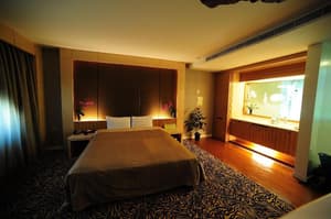 thumbnail: Room