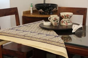 thumbnail: Dining