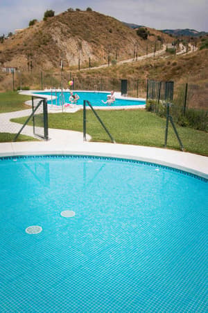 thumbnail: Pool