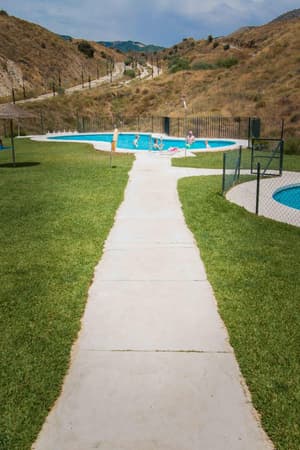 thumbnail: Pool