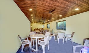 thumbnail: Dining