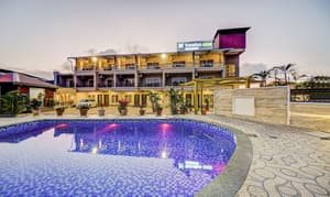 thumbnail: Pool