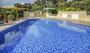 thumbnail: Pool