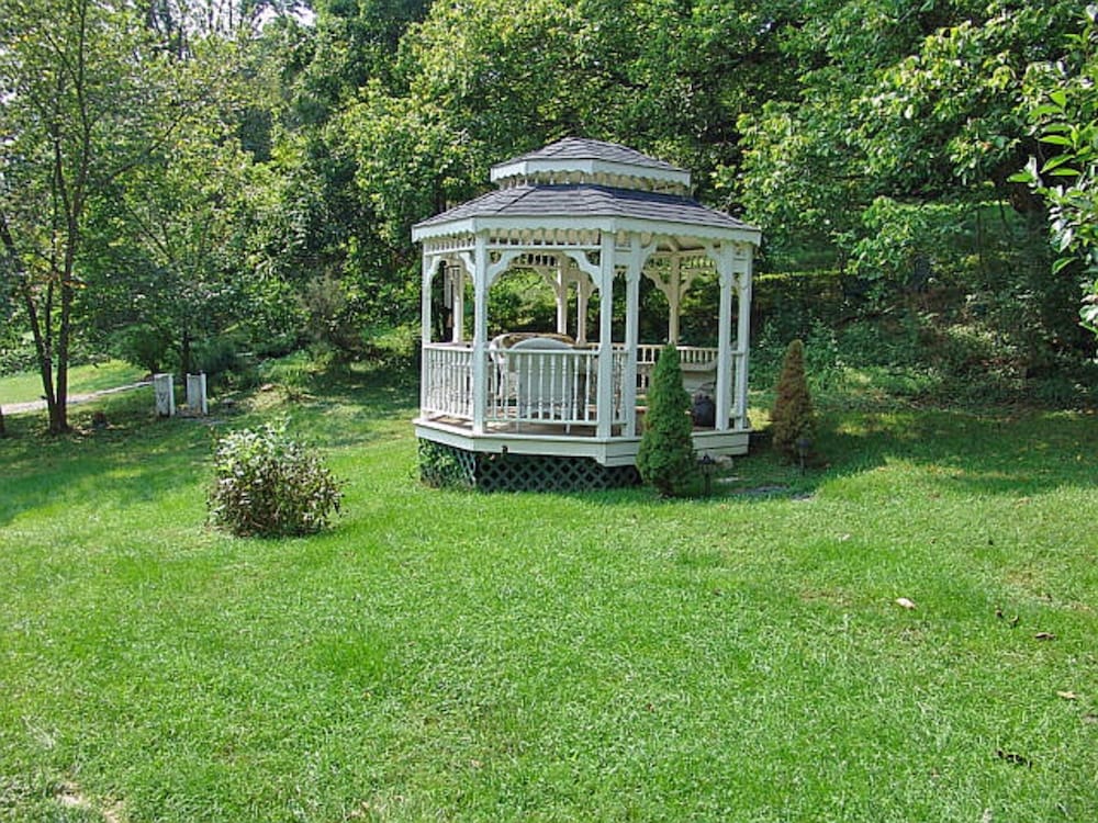 Gazebo