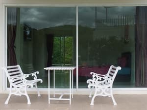 thumbnail: Exterior