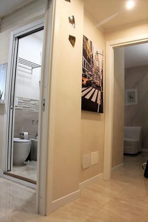 thumbnail: Interior detail