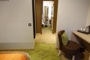 thumbnail: Room