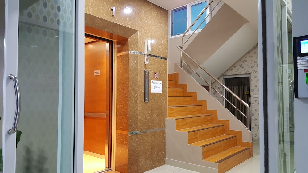 Elevator