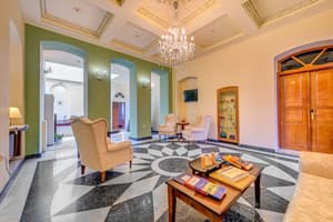 thumbnail: Living area