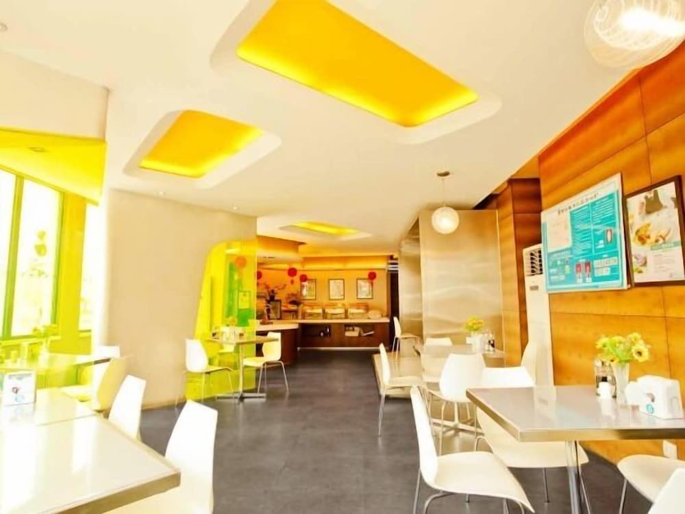 Restaurant-cafeteria