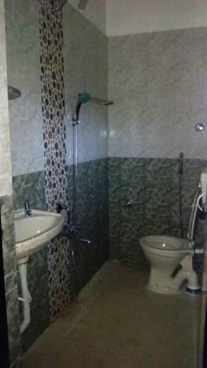 thumbnail: Bathroom