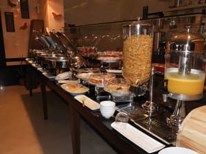 thumbnail: Breakfast buffet