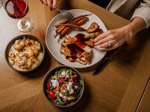 thumbnail: Restaurant