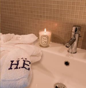 thumbnail: Bathroom sink