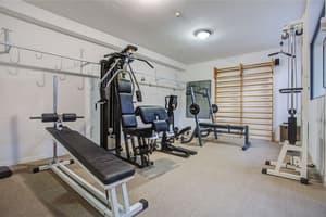 thumbnail: Gym