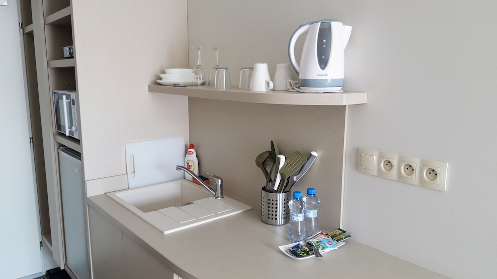 Private kitchenette