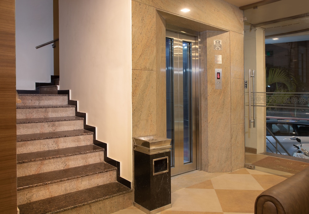 Elevator