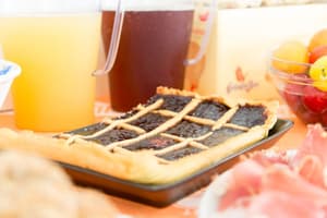 thumbnail: Breakfast buffet