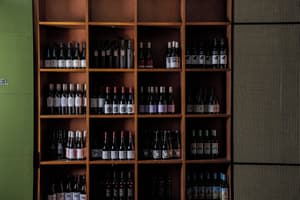 thumbnail: Bar (on property)