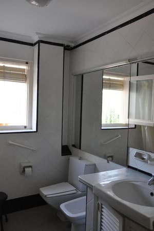 thumbnail: General view