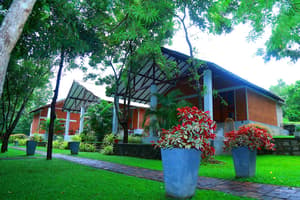 thumbnail: Exterior
