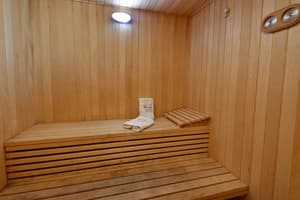 thumbnail: Sauna