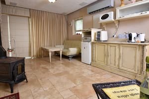 thumbnail: Private kitchenette