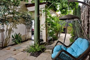 thumbnail: Terrace/patio