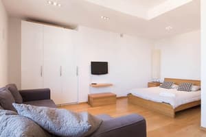 thumbnail: Room