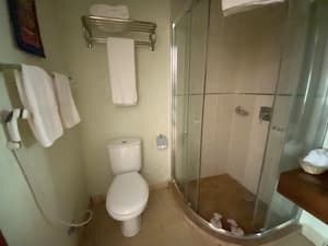thumbnail: Bathroom