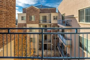 thumbnail: Courtyard view
