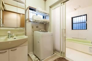 thumbnail: Bathroom