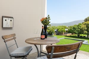 thumbnail: Terrace/patio