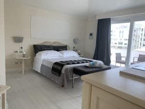 thumbnail: General view