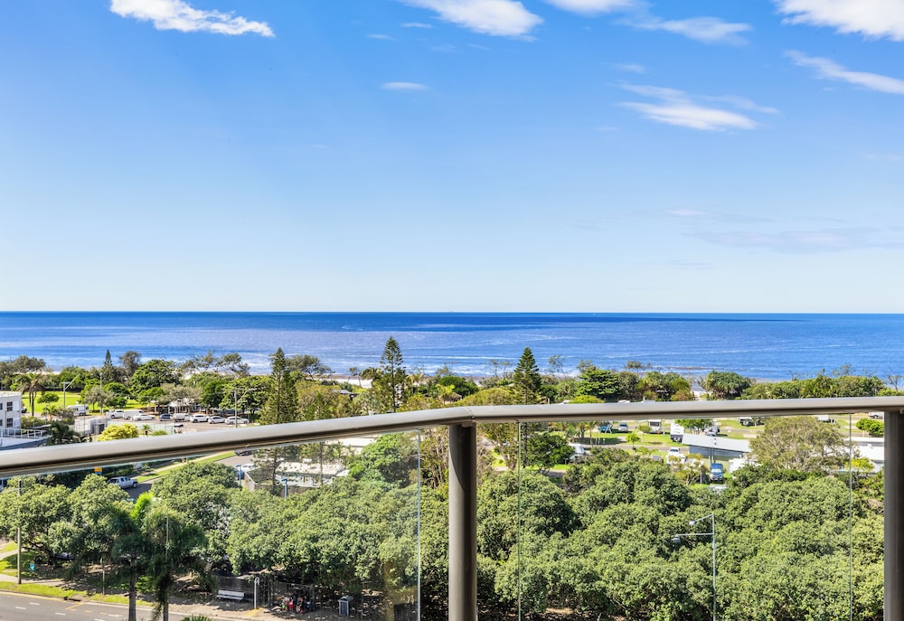 Beach/ocean view