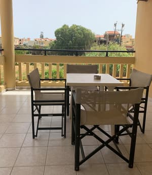 thumbnail: Terrace/patio