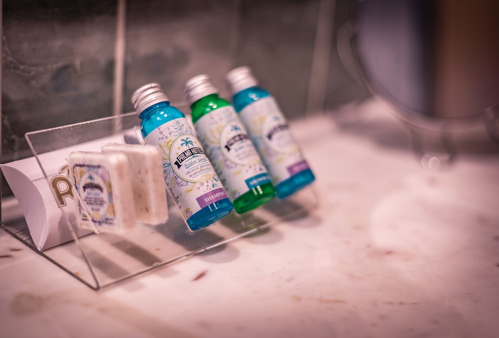 Bathroom amenities