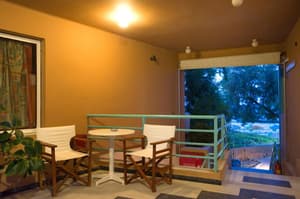 thumbnail: Balcony