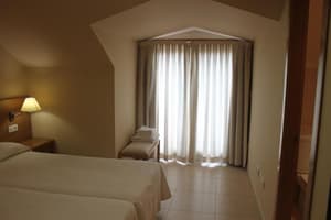 thumbnail: General view