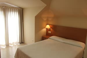 thumbnail: General view