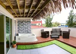 thumbnail: Terrace/patio