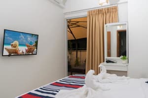 thumbnail: Interior