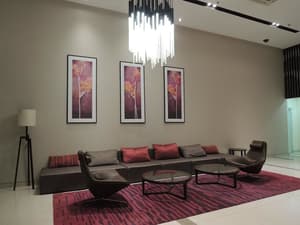 thumbnail: Lobby sitting area