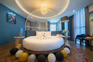 thumbnail: Room