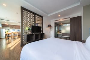 thumbnail: Room