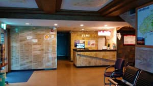 thumbnail: Interior entrance