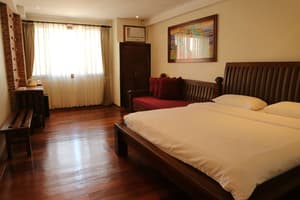 thumbnail: Room